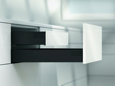 Внутренний ящик TANDEMBOX antaro с TIP-ON BLUMOTION (высота М 98,5, глубина 450 мм, вес ящика до 20 кг), черный