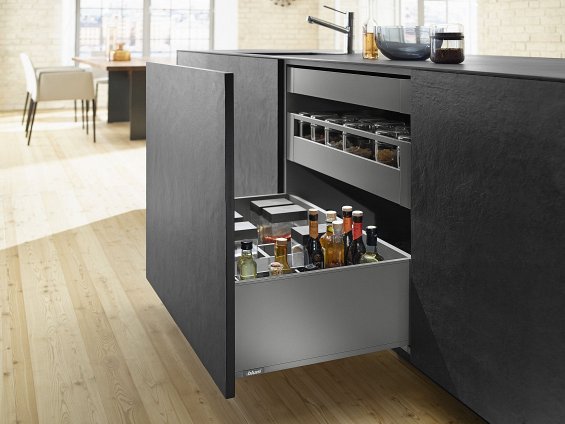 Ящик LEGRABOX pure TIP-ON BLUMOTION (высота F 241, глубина 450 мм, до 40 кг), серый орион